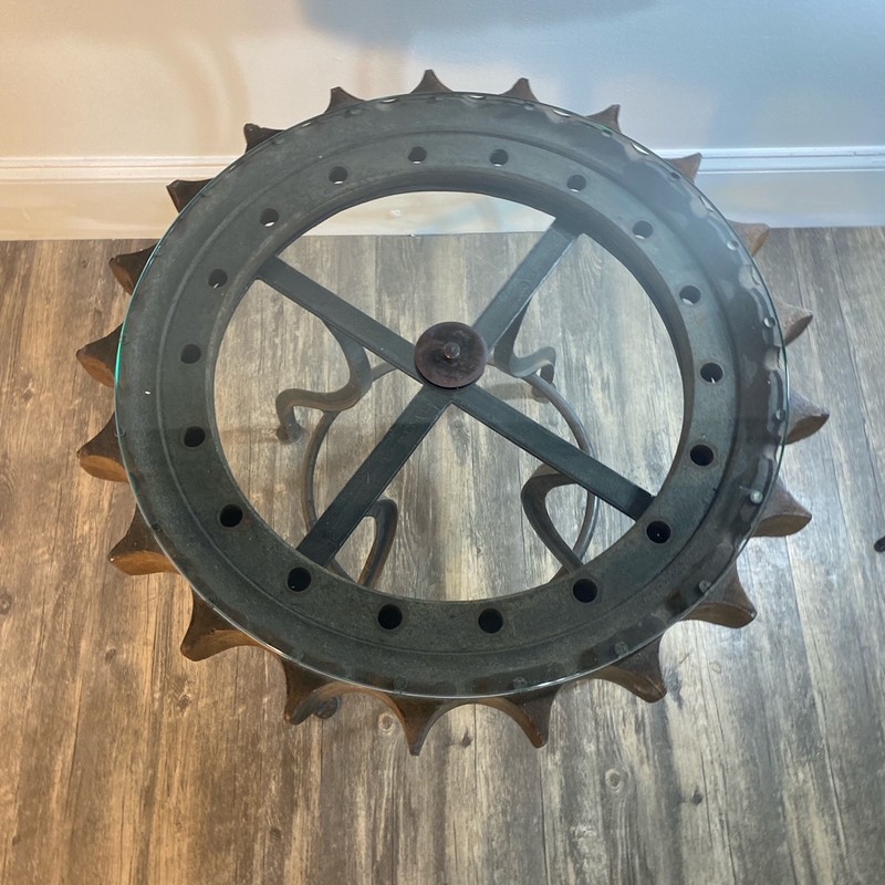 Antique Industrial Coffee Table – Mill Gear Sprocket Design 27 Inch gallery