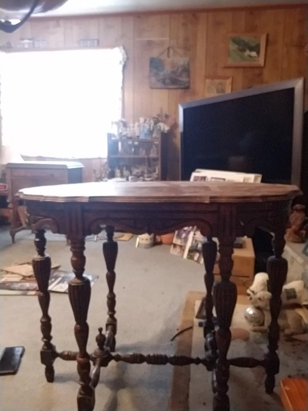 Wurlitzer Console/Side/Entry Table c.1900 in Mahogany