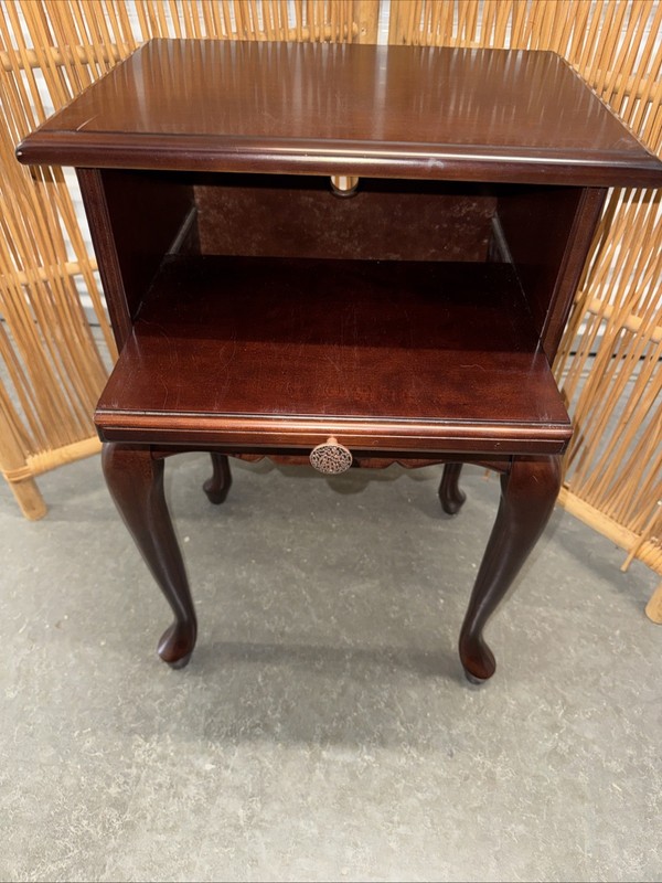 Vintage Bombay Queen Anne Furniture Telephone Table Mahogany gallery