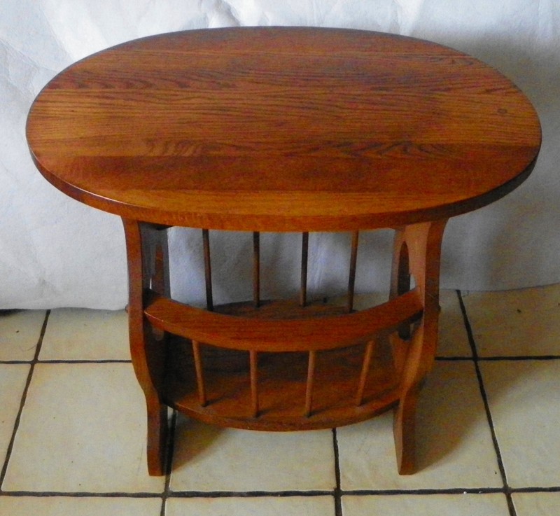 Mid Century Oval Solid Oak Magazine Rack End Table / Side Table (MRT-26)