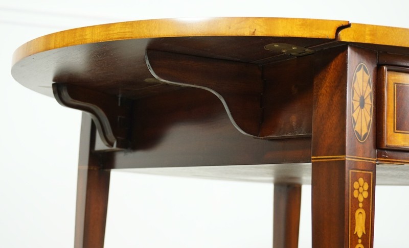 Hepplewhite Mahogany drop leaf side accent Table with Inlay Hand Made gallery