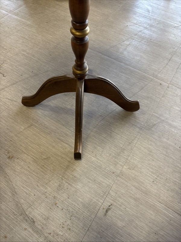 Vintage Round Stencil Flip Tip Top Table Length 22” gallery