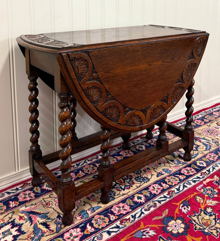 Antique English Table Drop Leaf Gateleg CARVED TOP Barley Twist Oak c. 1920-30s