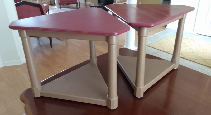 Henredon Circa 70 Collection Set of Two Triangle Cocktail Tables