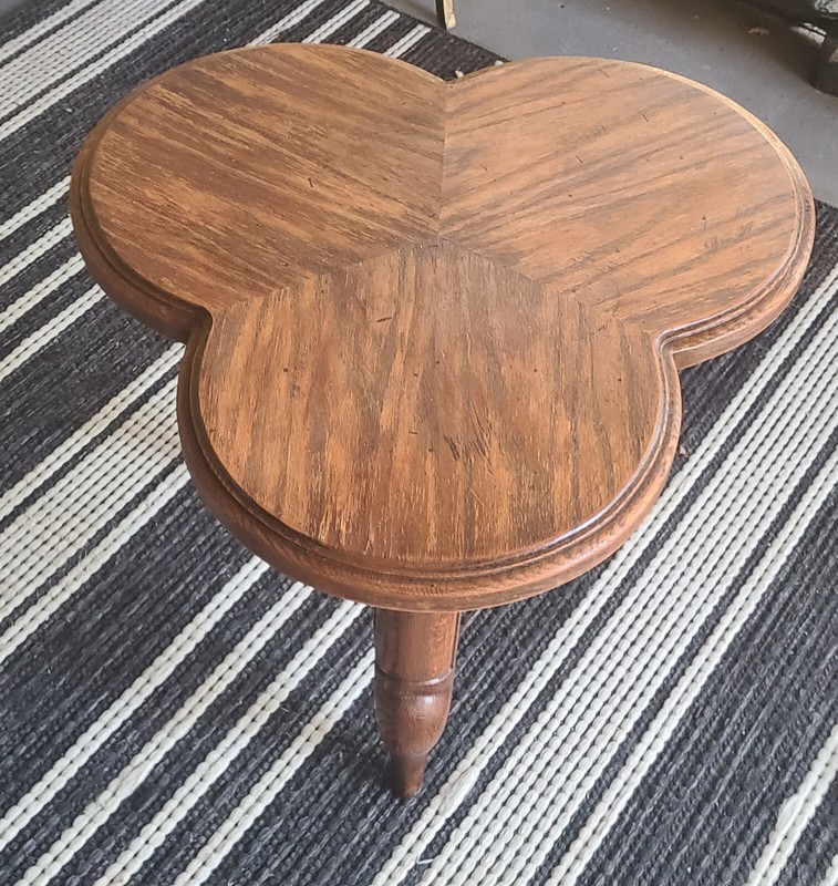 Thomasville Clover Leaf Coffee Side Table 1973 Solid Mahogany Wood Vintage gallery