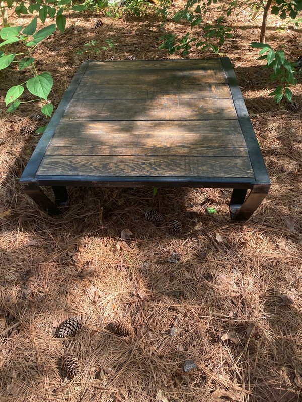 ANTIQUE INDUSTRIAL FACTORY RAILROAD PALLET COFFEE TABLE