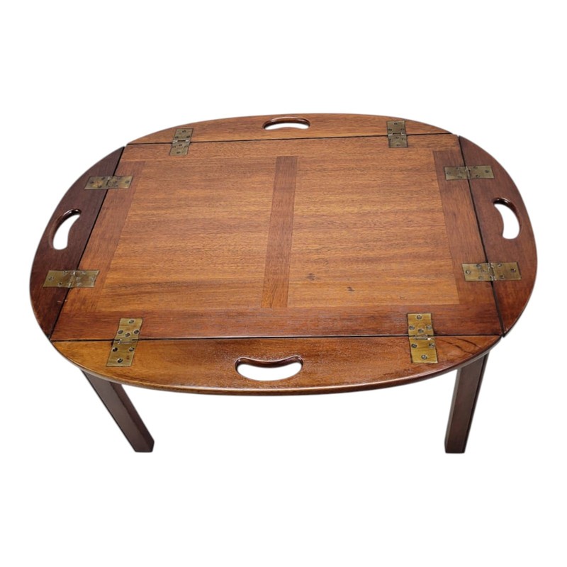 1960s Butler Solid Mahogany Coffee Table Chippendale Style, Tray