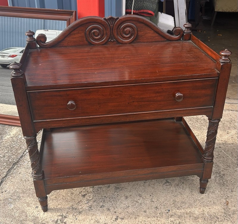 RALPH LAUREN FURNITURE ANTIQUE REPRODUCTION TABLE WASHSTAND STAND