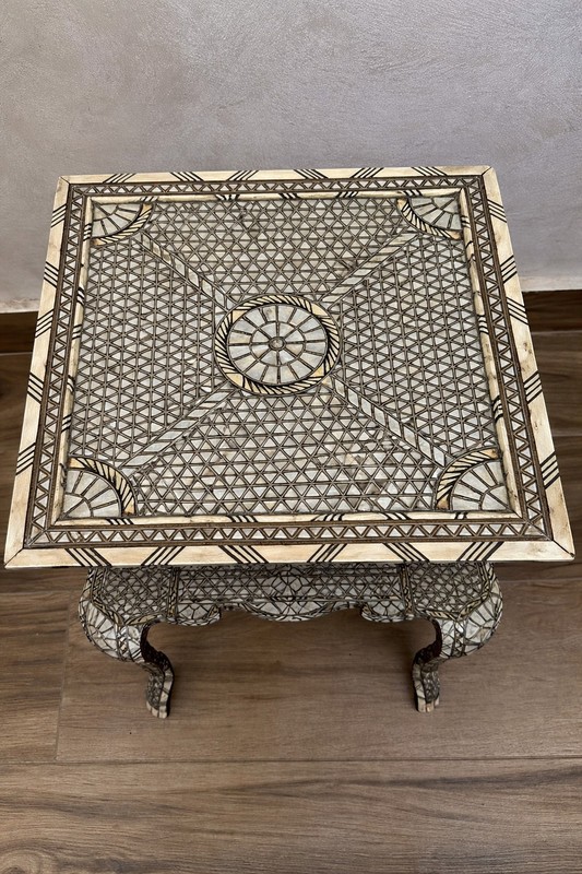 Antique Syrian Pedestal Table In Marquetry Inlaid With Mother-of-pearl C1900 gallery