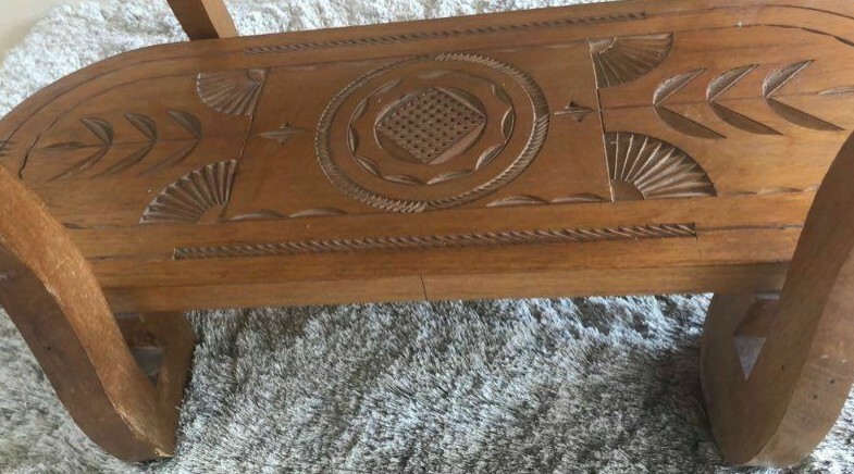 32" Antique RARE Wood Carved Coffee Table Walnut Oak gallery