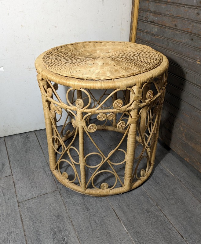 Vintage Boho Chic Wicker Rattan Peacock Spiral Round Drum Table Plant Stand