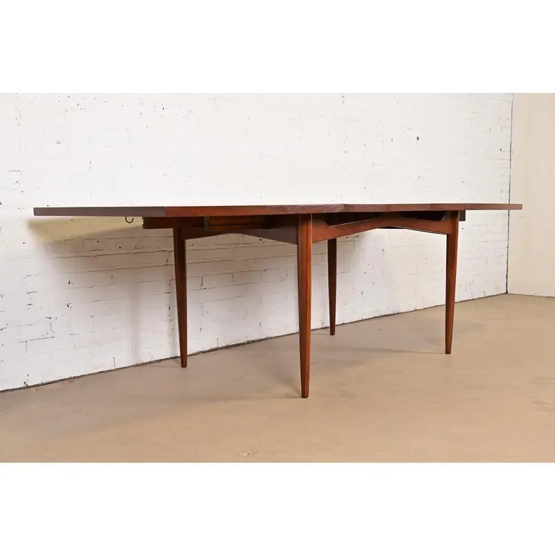 Gio Ponti Style Mid-Century Modern Extension Dining Table, Newly Refinished gallery