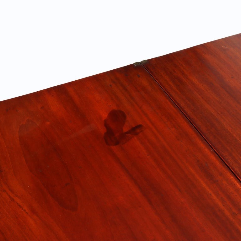 Antique Hepplewhite Mahogany Card Table With Inlaid Satinwood Rondelle c1820 gallery