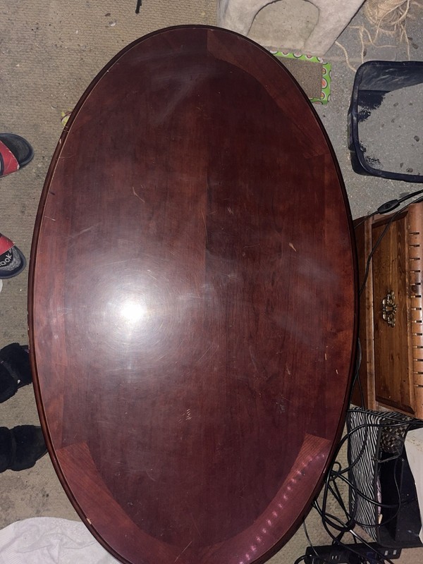 Beautiful Wood Coffee Table In A Stunning Reddish Brown Color!