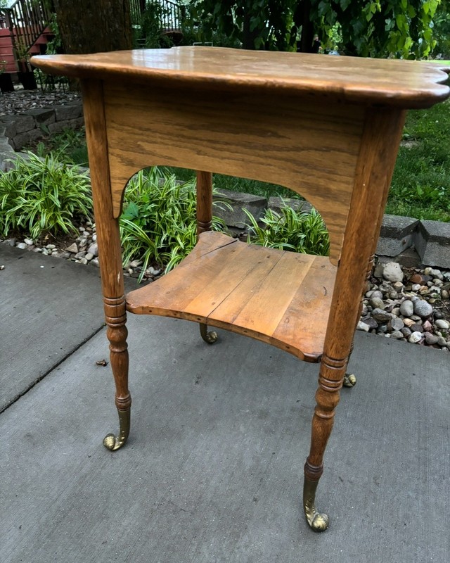 Victorian Antique Oak Parlour End Accent Table Carved Legs Brass Feet Lamp Table gallery