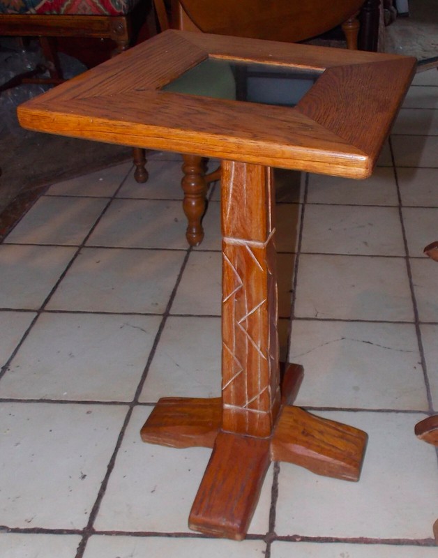 Mid Century Solid Oak Ranch Oak Plant Stand / Smoke Stand (PS-190) (SS-14)