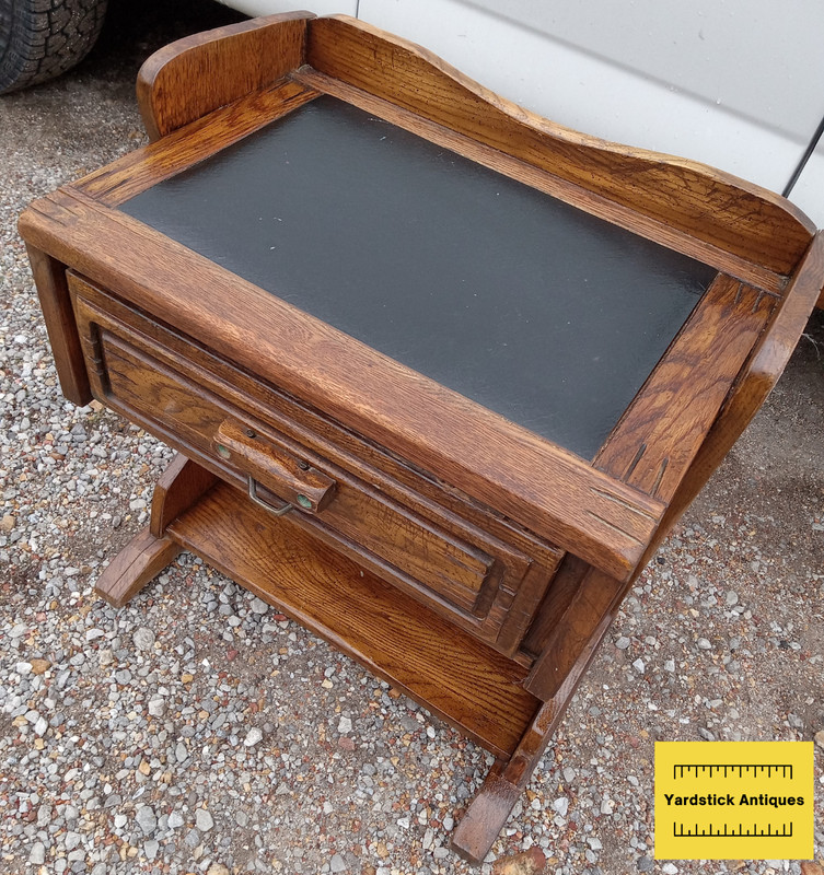 Mid Century Ranch Oak Style Vinyl Top Nightstand / Side Table (JLC-NS74)