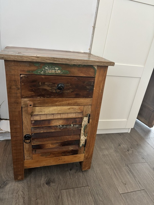 Vintage End Table With Fastened/baby Proof Swivel
