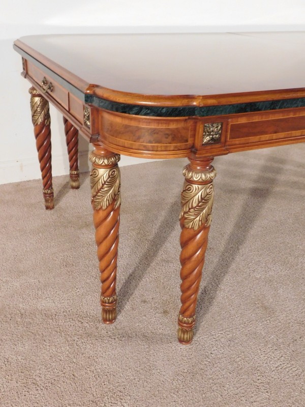 HENREDON Grand Provenance Dining Table gallery