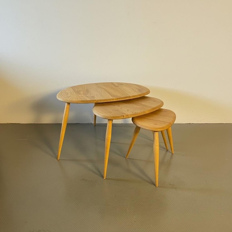 ERCOL BLONDE NEST PEBBLE TABLES COFFEE OCCASIONAL VINTAGE MIDCENTURY 60s #4847