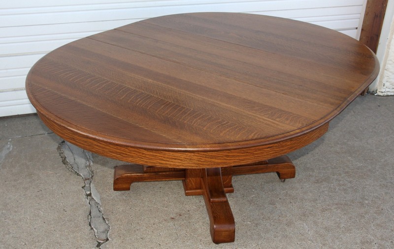 Antique 54"-70" Expanding Tiger Oak Arts & Crafts Round Dining Table w 2 Leaves gallery