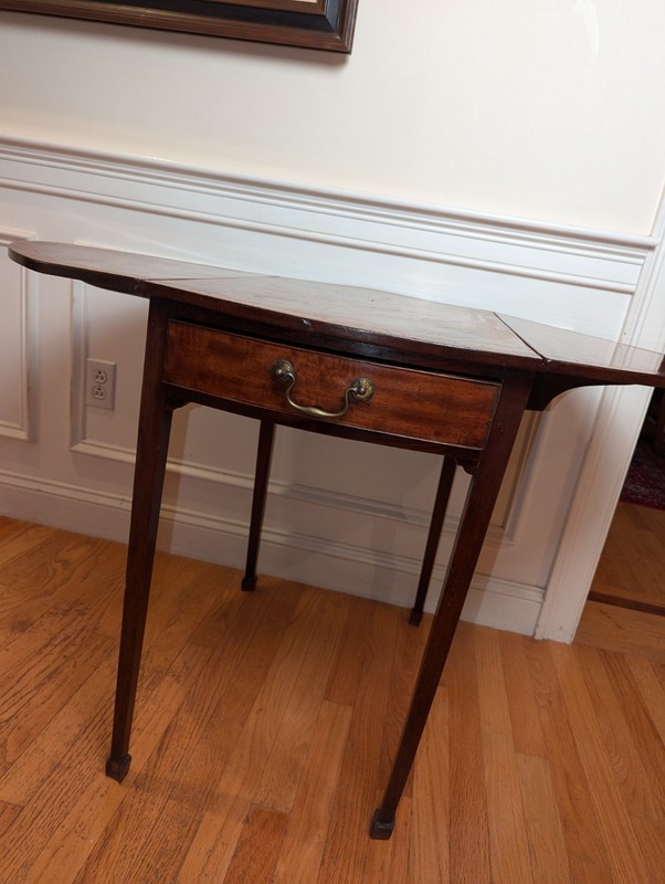 19th Century George III Pembroke Table With Satinwood Inlay, Circa 1790-1810 gallery