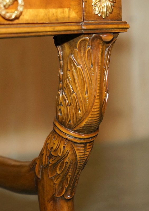 EXHIBITION QUALITY MAITLAND SMITH DISPLAY CASE TOP REGENCY COFFEE COCKTAIL TABLE gallery