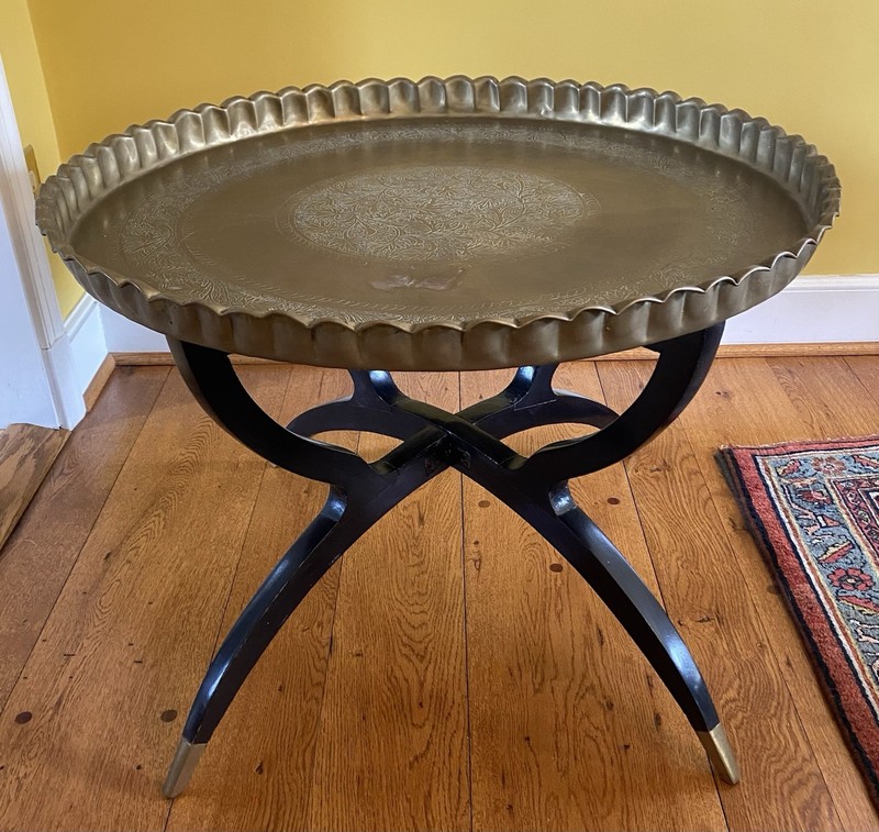 Large Mid-Century Moroccan Etched Brass Tray Table on Folding spider legs