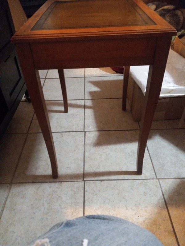 Vintage Mahogany Leather Top Nesting Table Federal English Regency gallery
