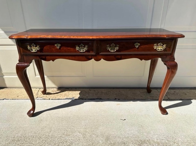 Pennsylvania House Cherry Queen Anne Console Sofa Table