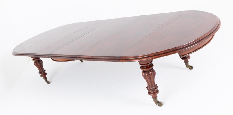 Victorian Mahogany Dining Table 16 Seater Extending 1860