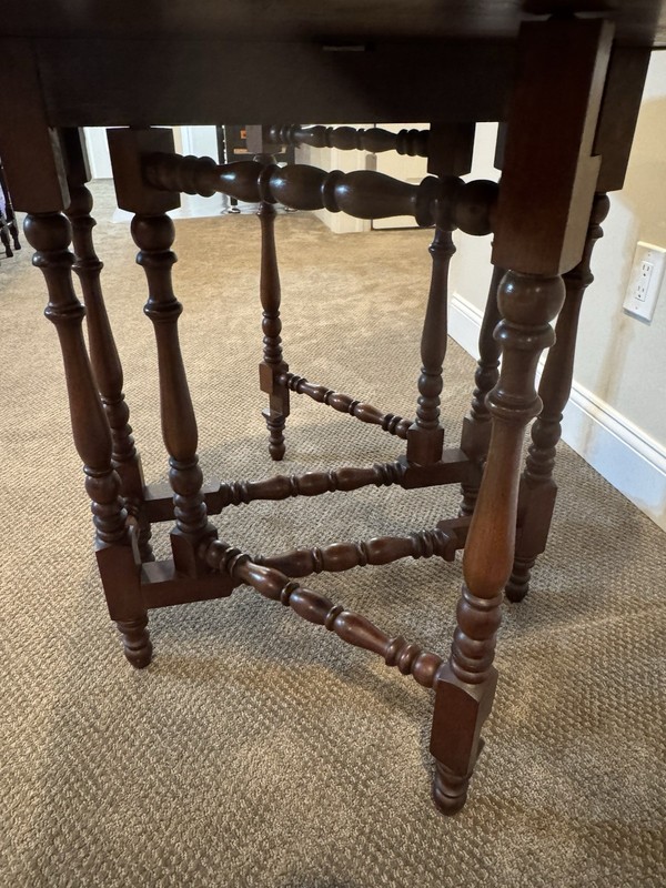Antique Walnut Gate Leg Drop Leaf Table Circa Early 1900s, Great Condition! gallery