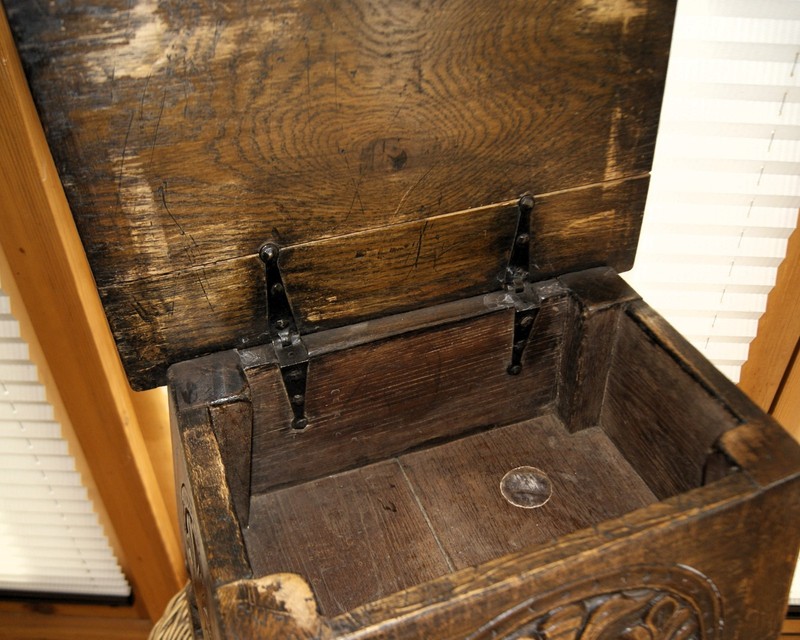 Antique Oak Tudor Style Carved Joint Tavern Stool Hinged Lid Side Lamp Table gallery