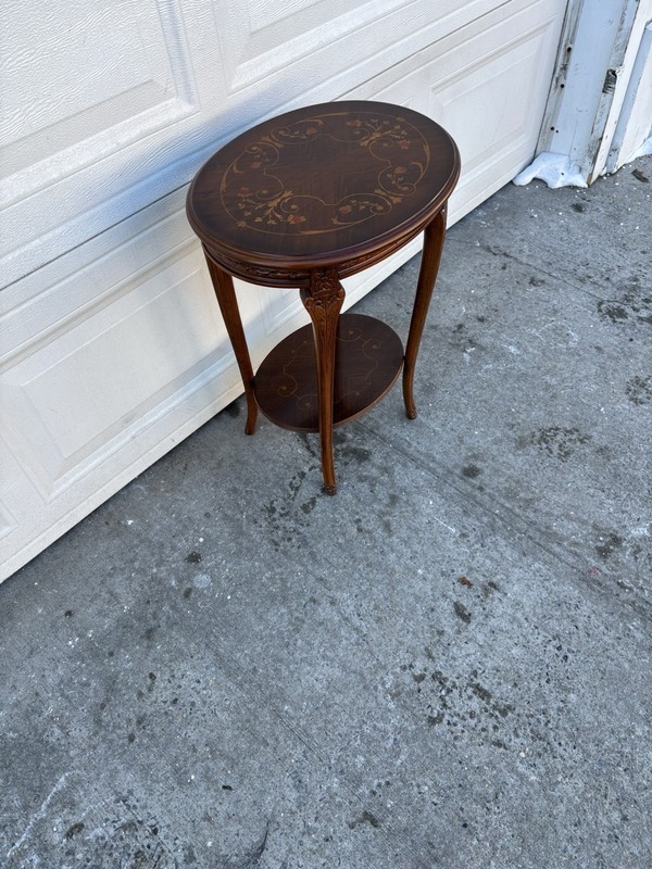 Vintage Italian Inlaid Oval Side Table Florentine Marquetry Accent End Table gallery
