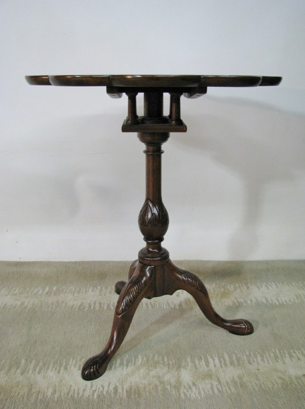 Vintage Baker Furniture "Charleston Collection" Tilt-Top Mahogany Tea Table gallery
