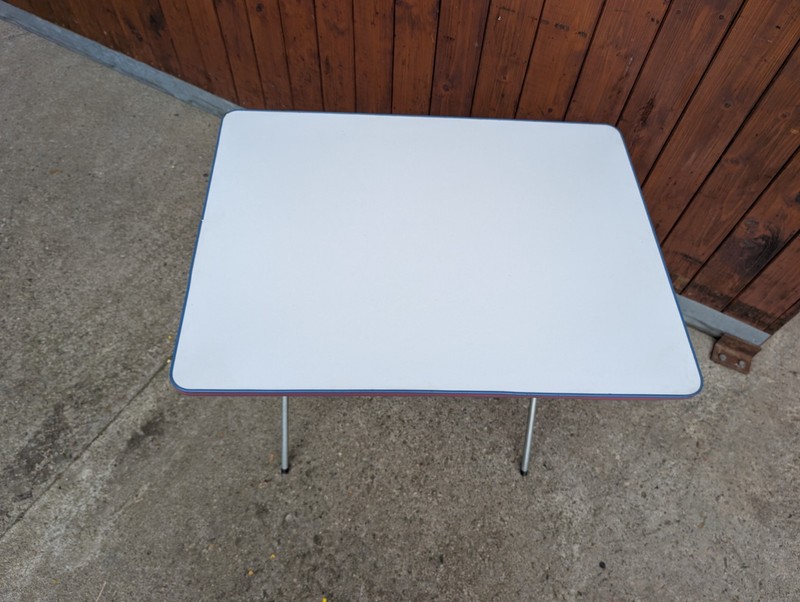 Vintage Original Retro Aluminium Dining Table, Foldable Camping Table, Weiß gallery