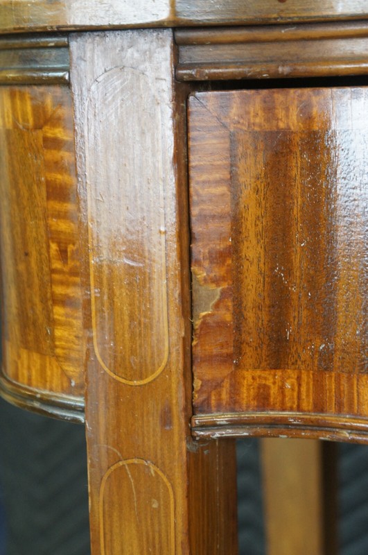 Antique English Hepplewhite Flame Mahogany Serpentine Console Hall Table 36" gallery