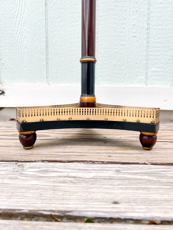 Kittinger Regency Style Mahogany Stand w/ Brass Gallery Black & Gold Accents gallery