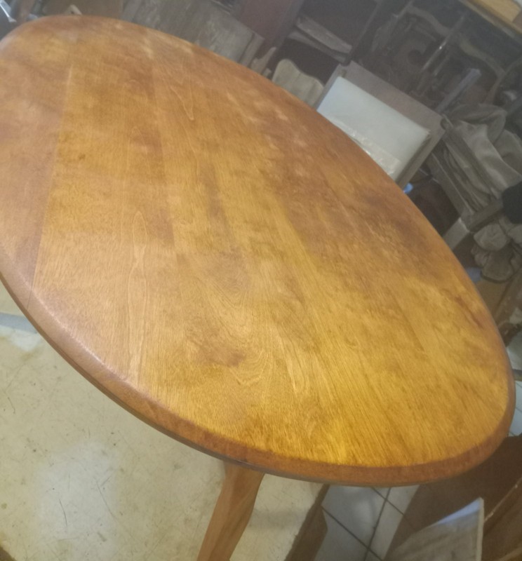 Mid Century Oval Maple Coffee Table by Heywood Wakefield (CT449) gallery
