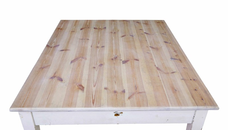 LARGE SWEDISH 19TH CENTURY PAINTED PINE KITCHEN TABLE gallery