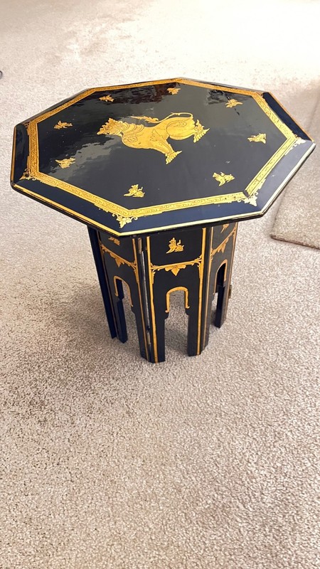 Taboure Burmese black lacquer/gold leaf decor side table,late mid 20th