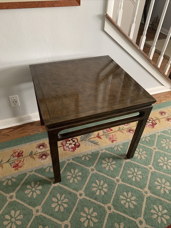 Baker Furniture Side Table (EXC.) 26 x 26 x 24h
