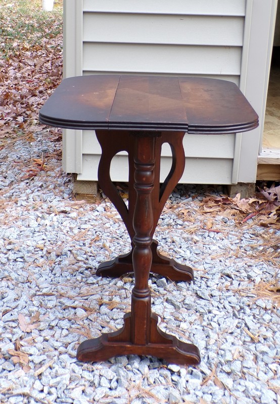 Vintage Small Art Deco Drop Leaf Walnut Accent Side Table gallery