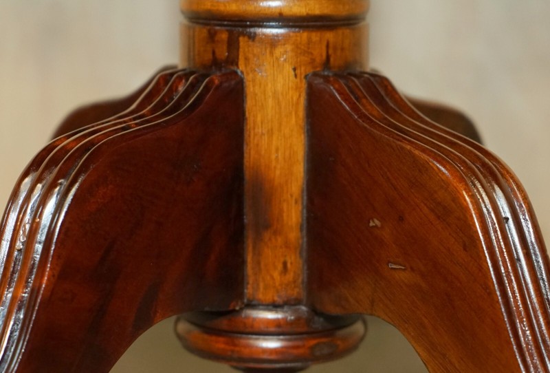LOVELY 1950'S VINTAGE SOLID MAHOGANY EXTRA LARGE SIDE TABLE MEDIUM COFFEE TABLE gallery
