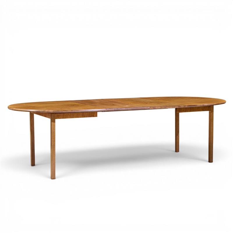 Jack Cartwright for Founders Style Oak Expanding Dining Table with 2 Leaves