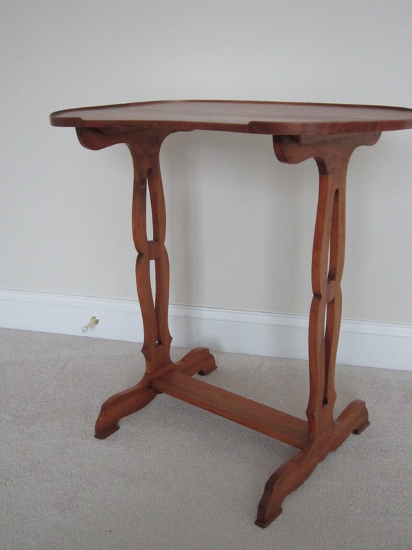 ANTIQUE FRENCH LOUIS PHILIPPE KIDNEY TABLE CIRCA 1830