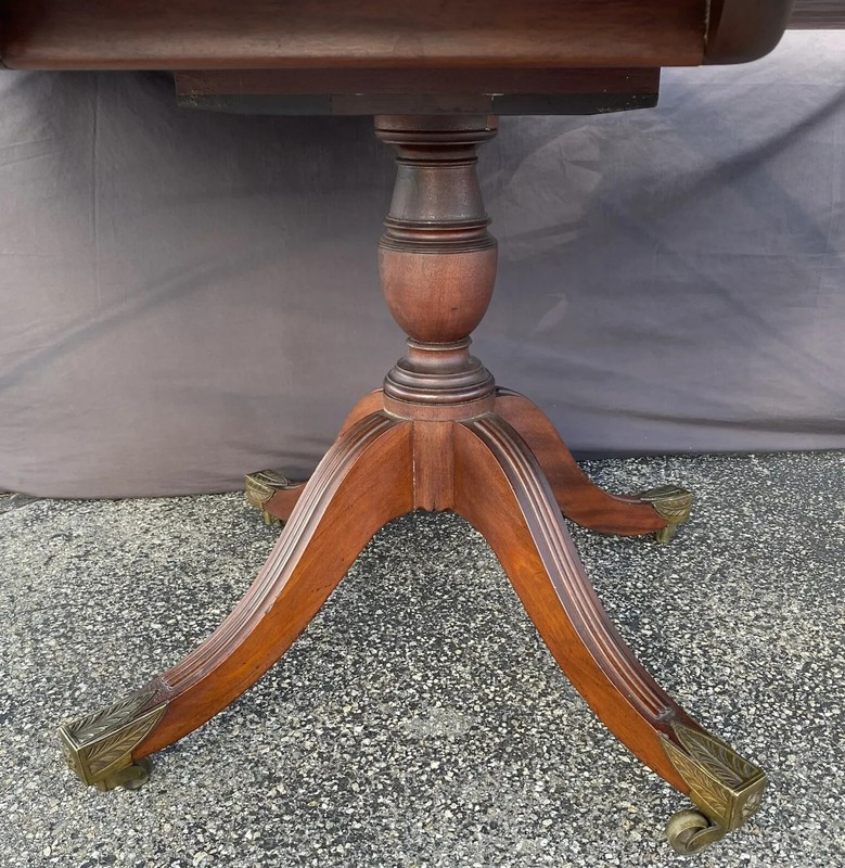 Fine Tilt Top Mahogany Breakfast Table with Fabulous Casters gallery