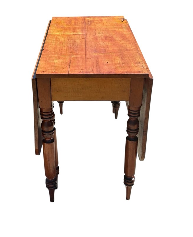 Antique Federal Period New England Tiger Maple & Cherry Dropleaf Dining Table gallery