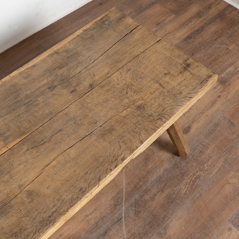 Early 20th Century Rustic Peg Leg Coffee Table gallery