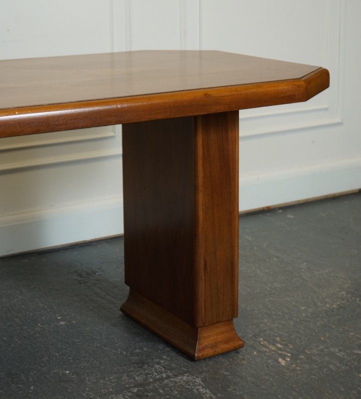 VINTAGE ART DECO WALNUT DINING TABLE 4 TO 6 PERSON J1 gallery